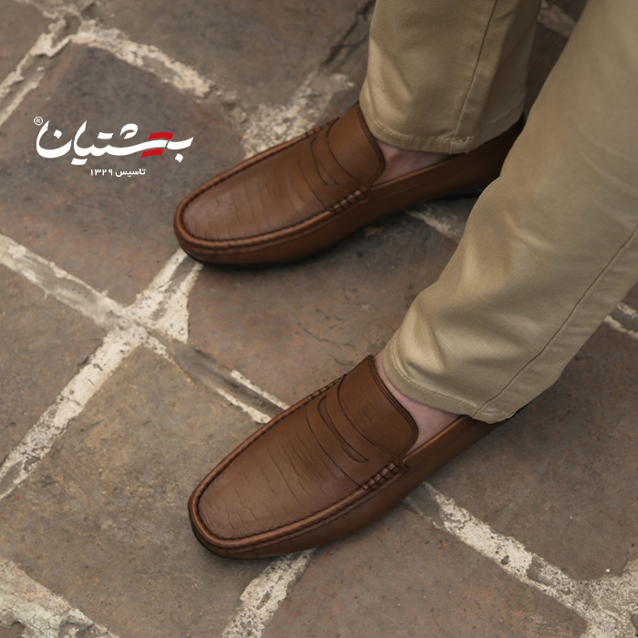 چرم چاپ‌دار طبیعی با طرح برجسته و بافت خاص – بهشتیان